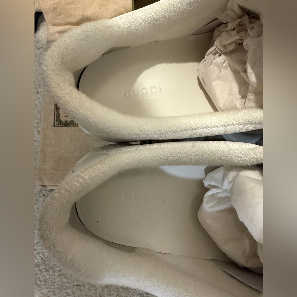Gucci Sneakers - Picture 9 of 14